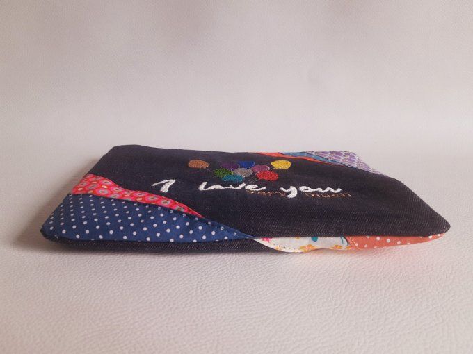Trousse plate brodée - I love you / I hate you