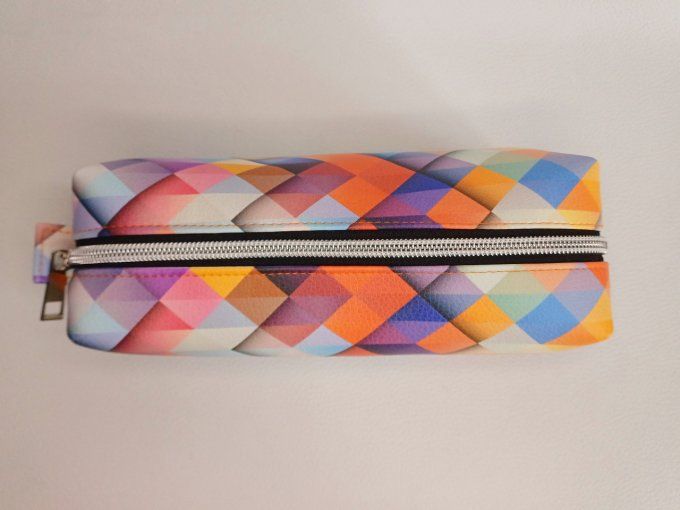 Trousse d'école - motif géométrique
