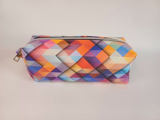 Trousse d'école - motif géométrique