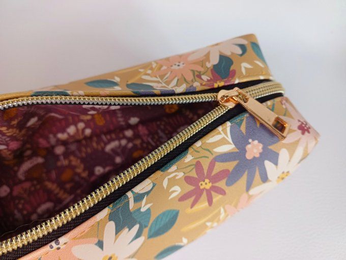 Trousse d'école - motif fleuri
