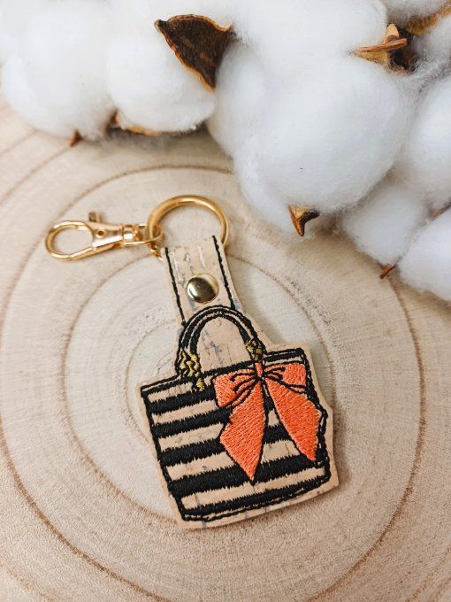 Porte-clé Joli sac - corail