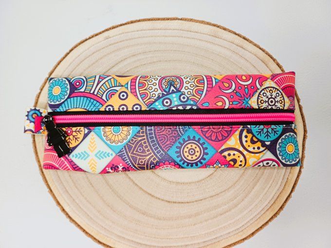 Trousse Brisbane - carrés colorés