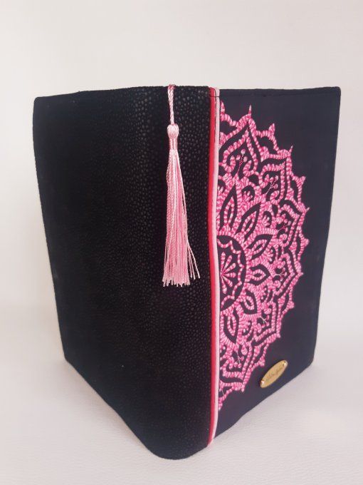 Protège carnet A5 - mandala rose