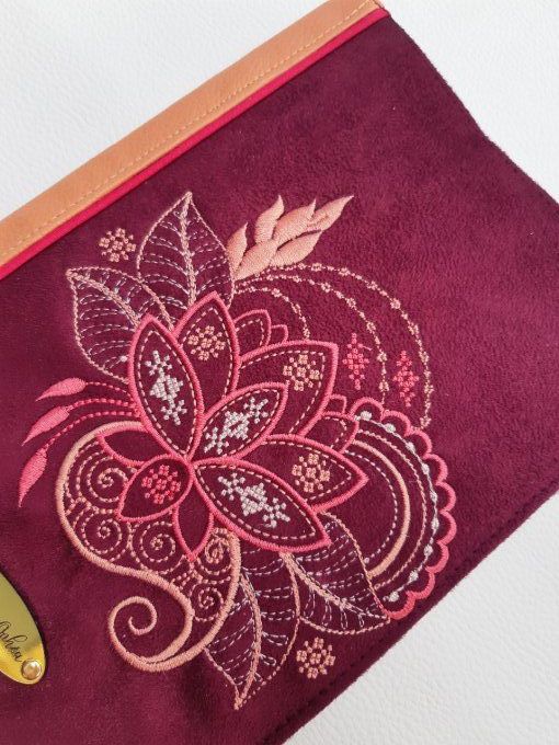 Protège carnet A5 - lotus mandala - pourpre