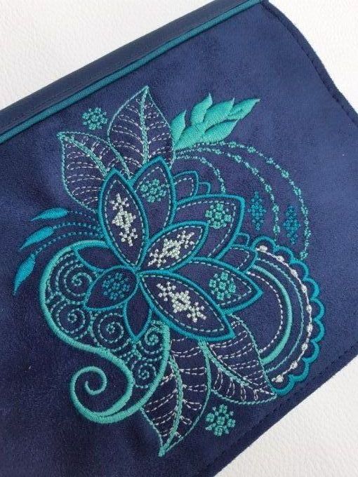 Protège carnet A5 - lotus mandala - bleu